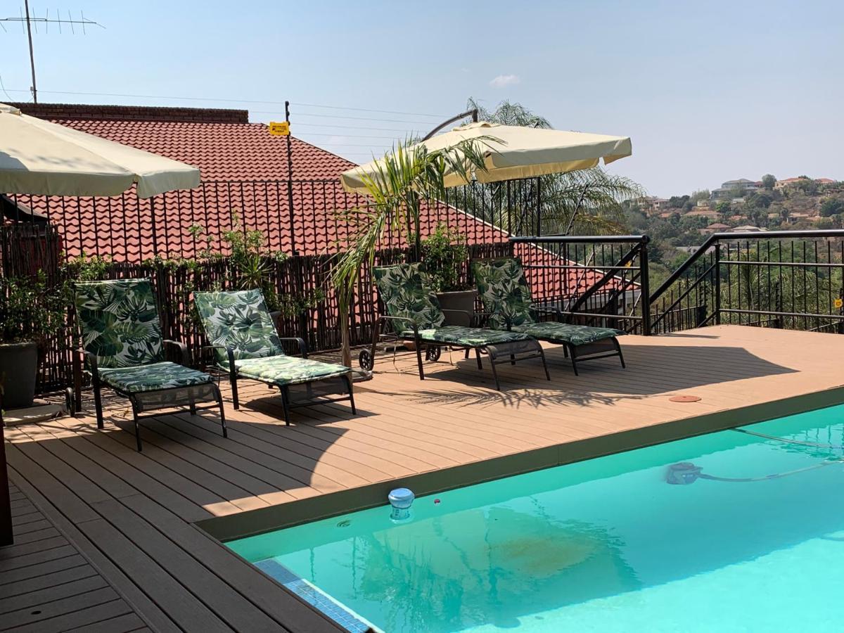 Bokamoso Views Bed & Breakfast Rustenburg Bagian luar foto