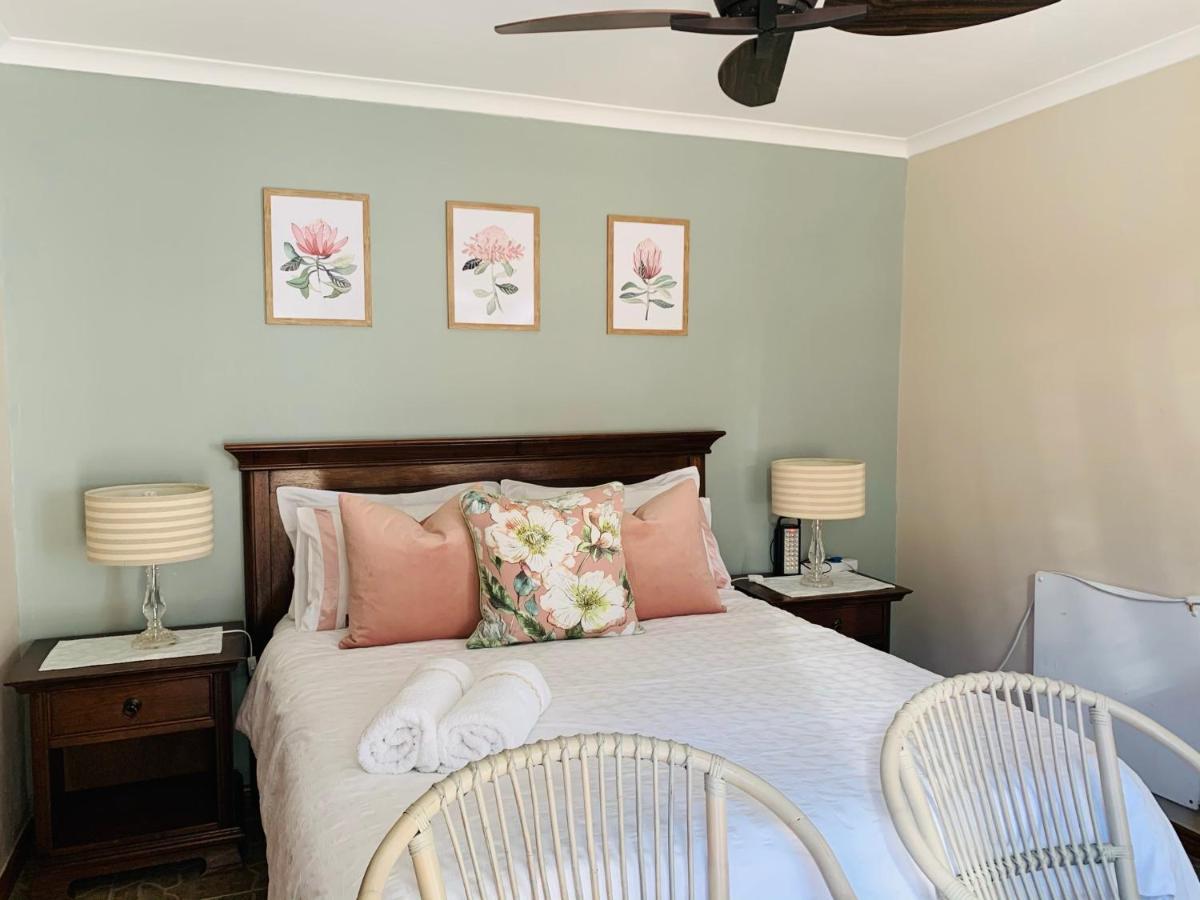 Bokamoso Views Bed & Breakfast Rustenburg Bagian luar foto