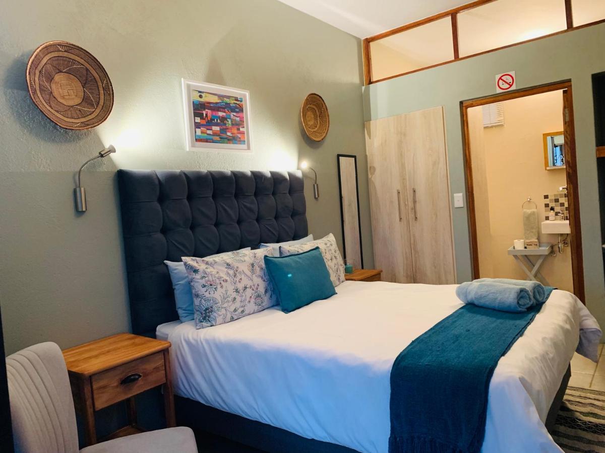 Bokamoso Views Bed & Breakfast Rustenburg Bagian luar foto