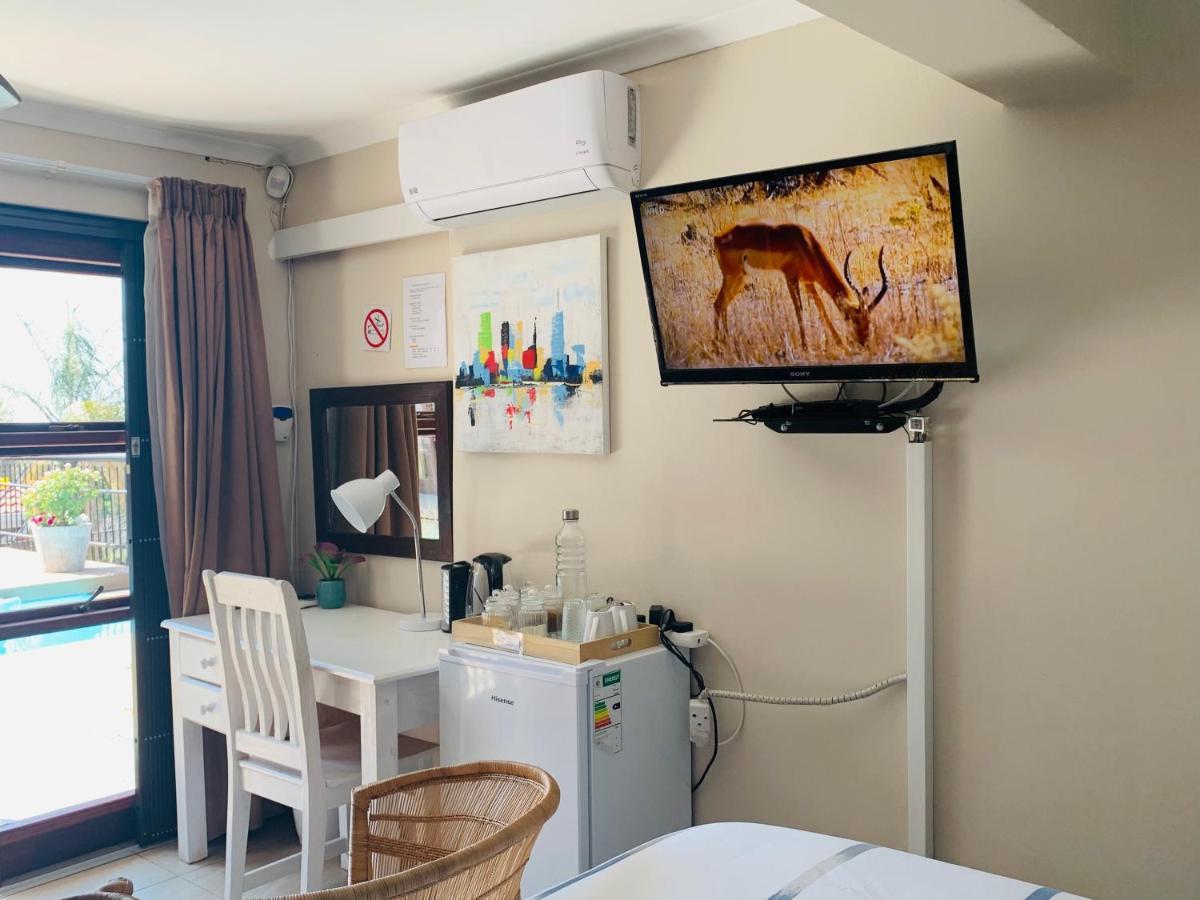 Bokamoso Views Bed & Breakfast Rustenburg Bagian luar foto